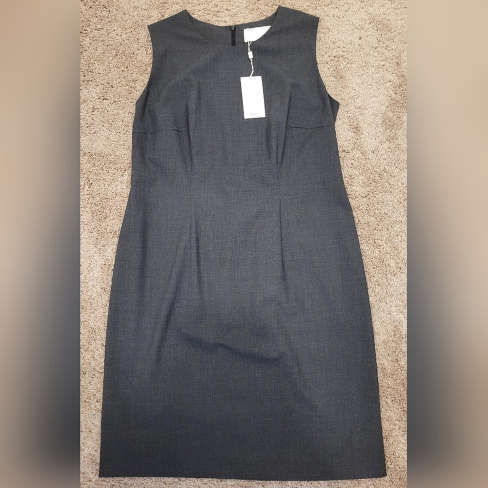 Hugo Boss • Career Dirusa Wool 12 with Tag , new Gray Sleeveless Dress .Lining